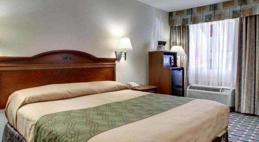 เอคโคโน่ ลอดจ์ Hotel เมอริเดียน ภายนอก รูปภาพ